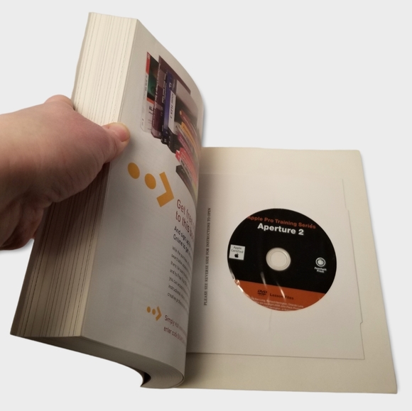 iMac Aperture 2 - Accessory Bundle - Picture 11 of 13